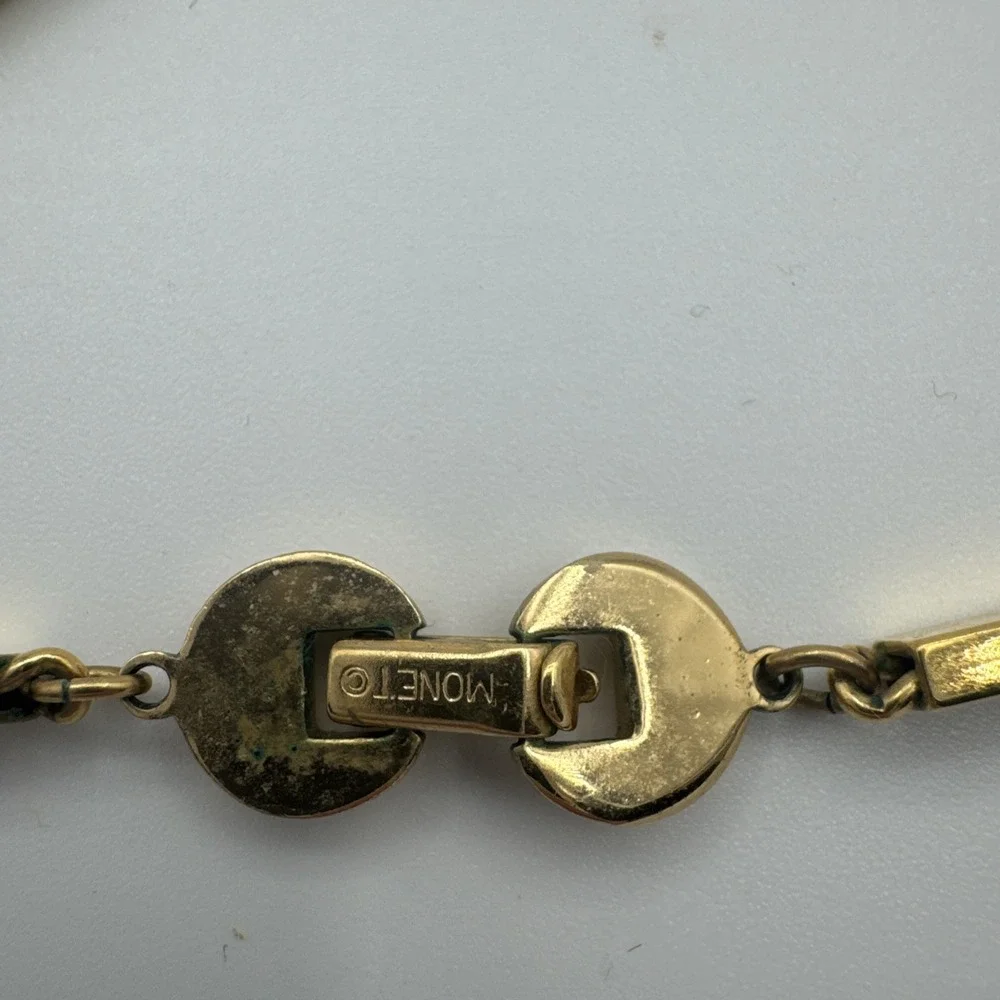 Vtg Monet  Midcentury Modern Goldplate Large‎ Oval Pendant Long Necklace 1966